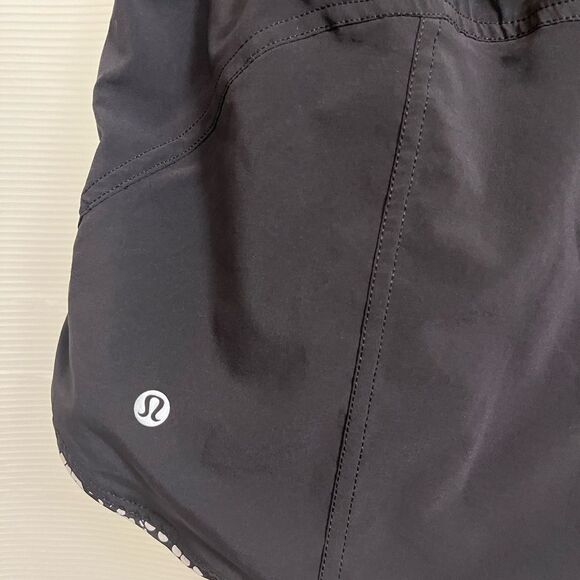 Lululemon shorts - Picture 7 of 9